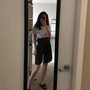 ZARA DARK GREEN OVER KNEES SHORTS